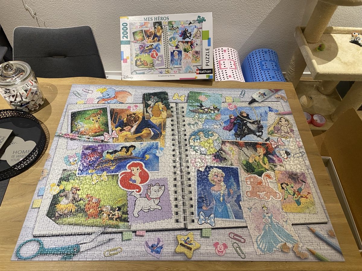 Disney Puzzle: Disney Puzzle "Mes Héros" 2000 Teile – Usato da Laupersdorf venduto da eliza23