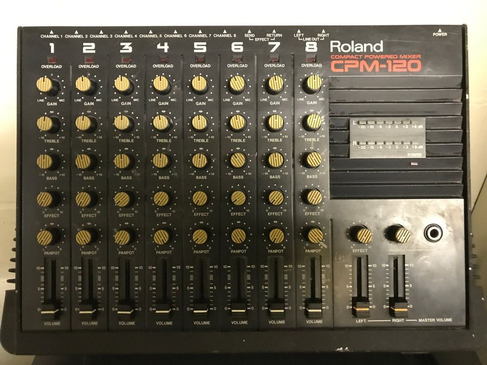 Roland Verstärker Mixer CPM120 mit 2 Lautsprecherboxen Kaufen auf