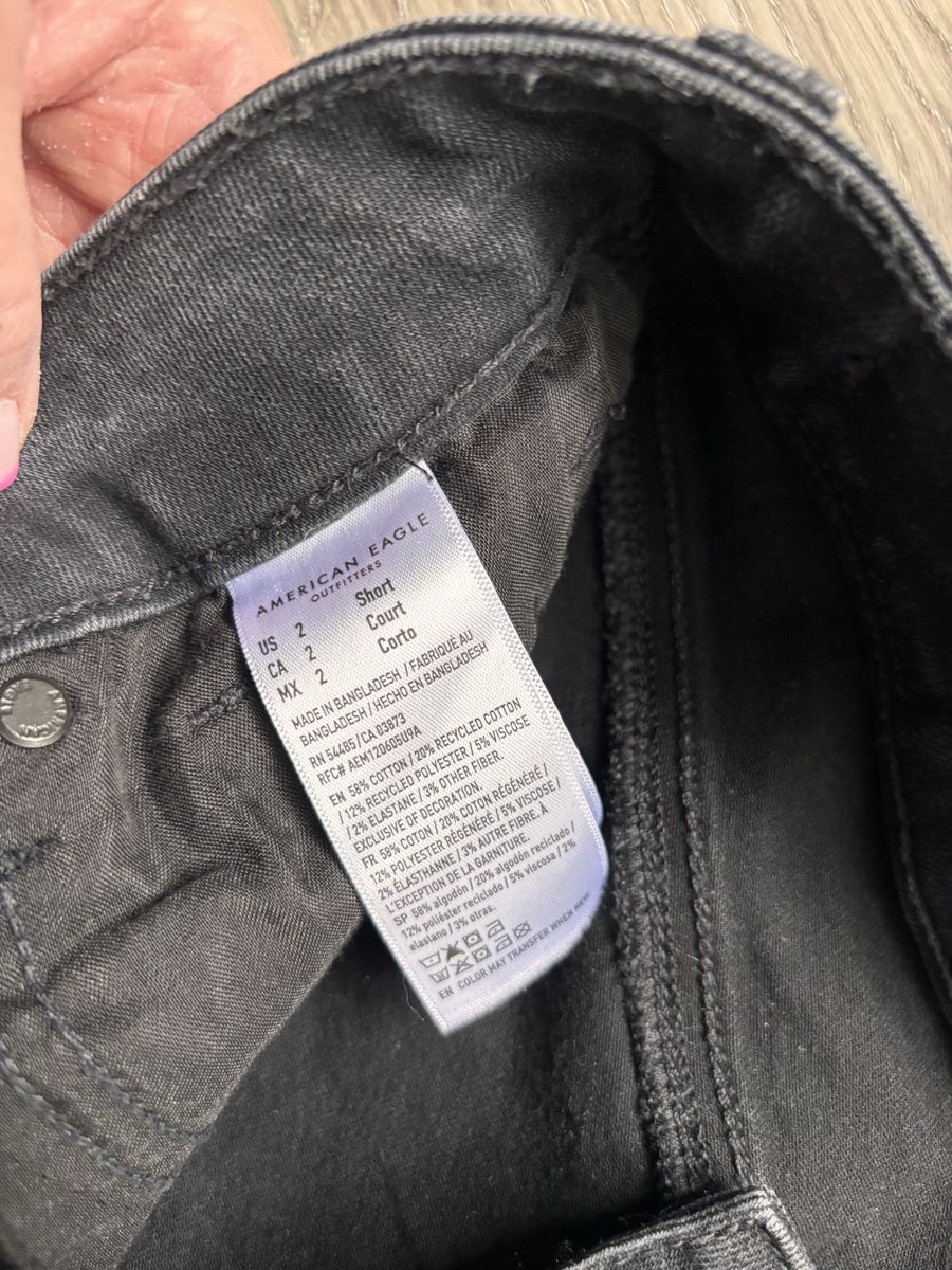 American Eagle Jeans: American Eagle Jeans Gr 2 Short – Usato da Gossau SG venduto da Swisslady25 1