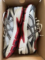 Asics Herrenschuhe ungetragen 44.5