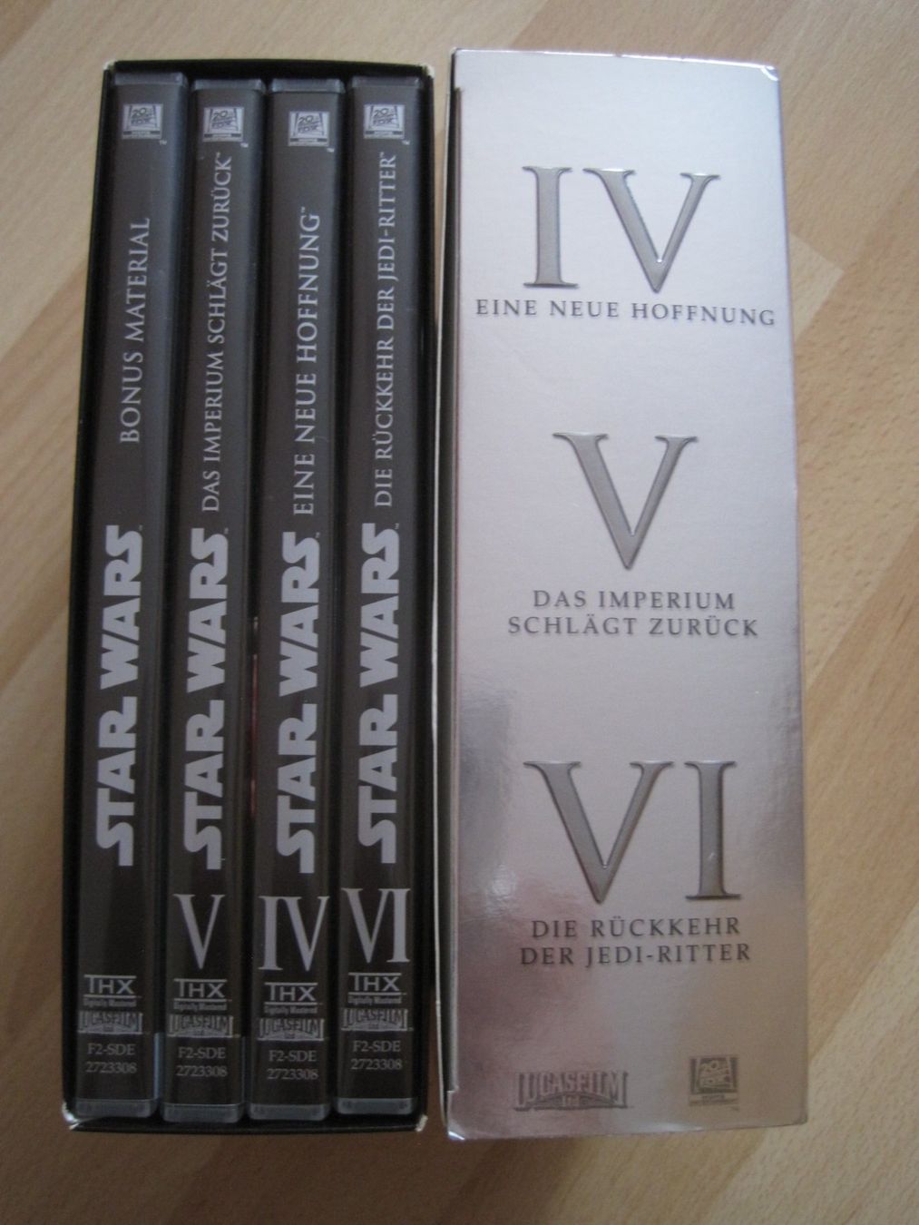 Tutti i DVDs: Star Wars Trilogie DVD Box Kult – Usato da Gossau SG venduto da Noryflory 1
