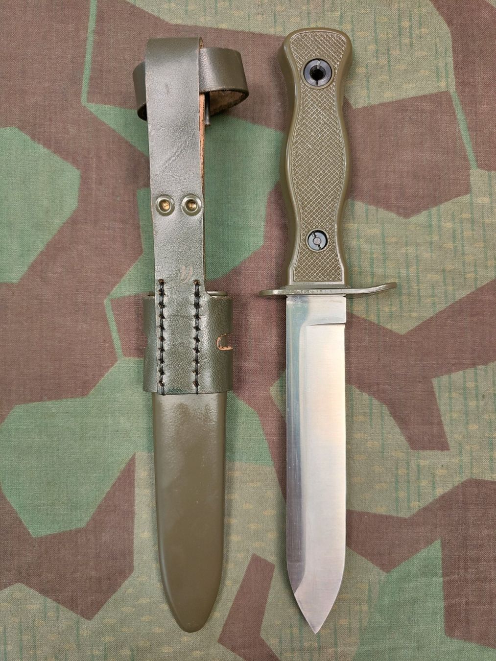 Armes blanches: Feldmesser M1968 – D'occasion à Bauma par SwissMilitaria 4
