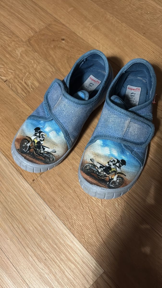 Superfit Scarpe per ragazzi: Finken / Hausschuhe grösse 26 – Usato da Niederdorf venduto da KatrinT83