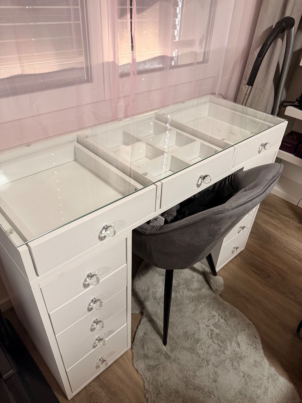Schminktische: Skye Decor Diamond Schminktisch – Neu (gemäss Beschreibung) aus Winterthur von gebrauchtbrauchbar2 5