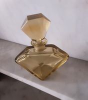 Altes Parfumflacon Art Déco, aus Kristallglas