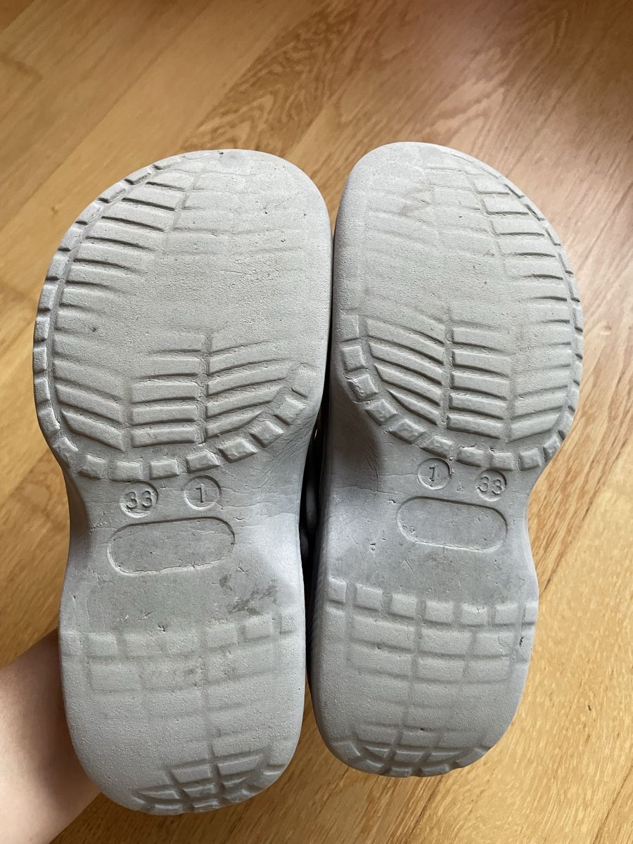 Schuhe für Jungen: Clogs grau Groesse 33 gebraucht – Gebraucht aus Bern von brup 1