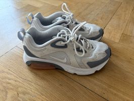 Nike Air 200 pink