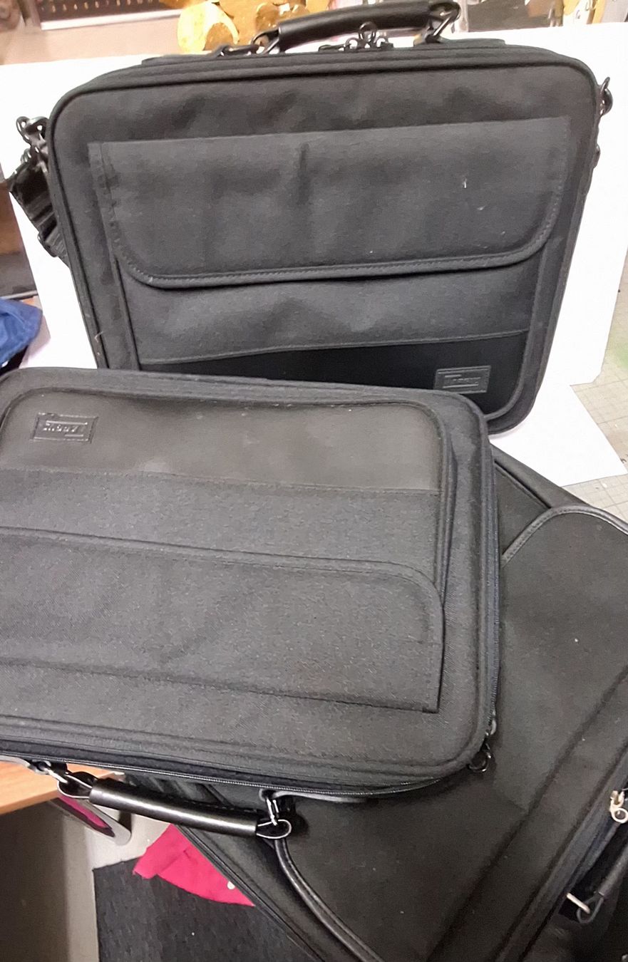 Targus Sacs: 2 Stk.Targus Laptoptasche schwarz – Neuf (Voir description) à Brugg AG par bacbac5757