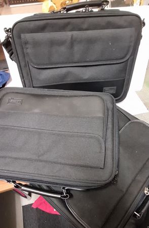 2 Stk.Targus Laptoptasche schwarz