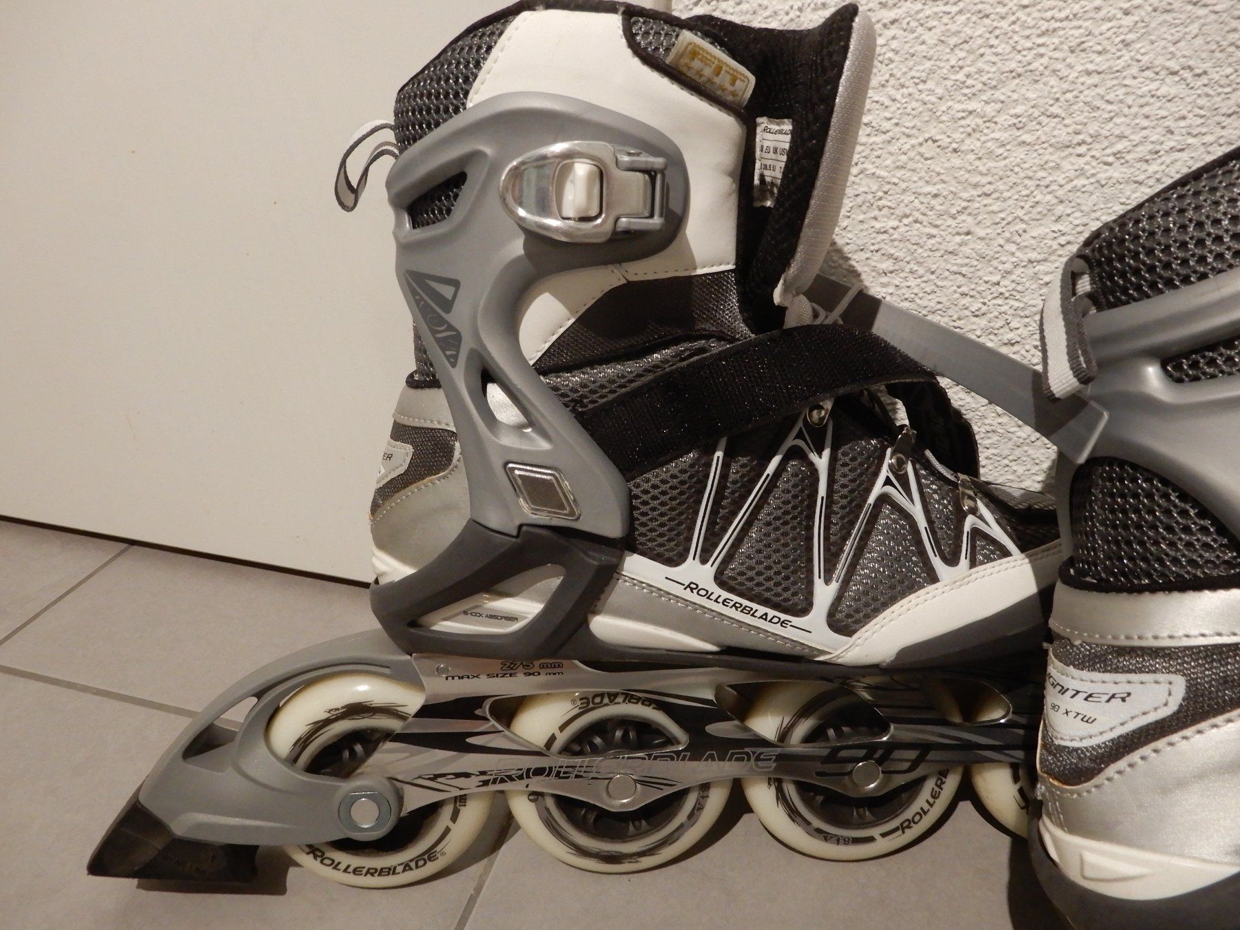 Pattini in linea & Pattini a rotelle: Inlieskate Rolleblade Gr.38,5 – Usato da Volketswil venduto da asda 1