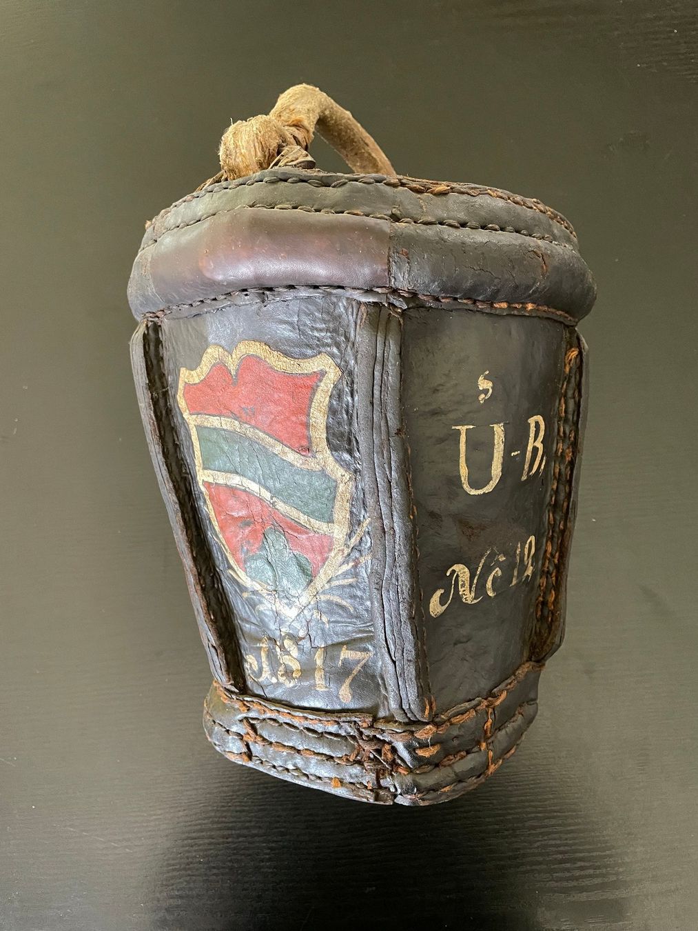 Sonstiges für Haushalt & Wohnen: Löscheimer 1817 Eimer Leder Feuerwehr Erlenbach antik Deko – Gebraucht aus Oftringen von noreply 4