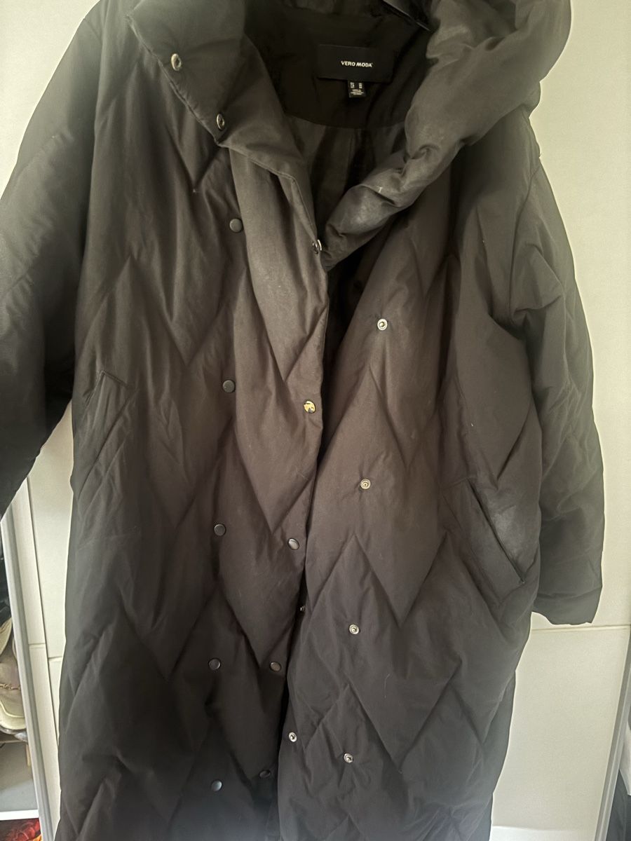 Cappotti: Vero Moda Steppmantel Lang Grösse L Dunkelbraun Winterjacke  – Usato da Zürich venduto da clean.closet