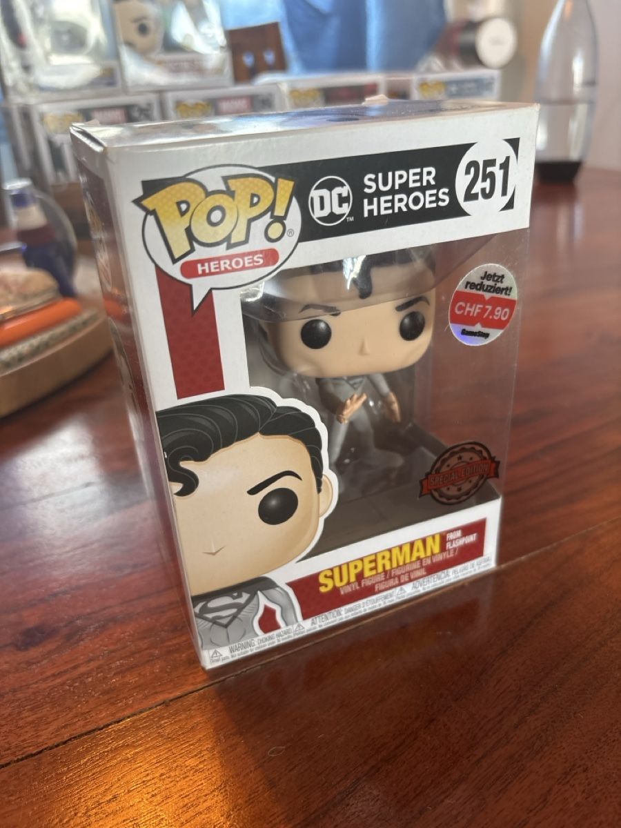 Funko Figurines: Superman 251 funko  – Neuf (Voir description) à Niederrohrdorf par lynchh