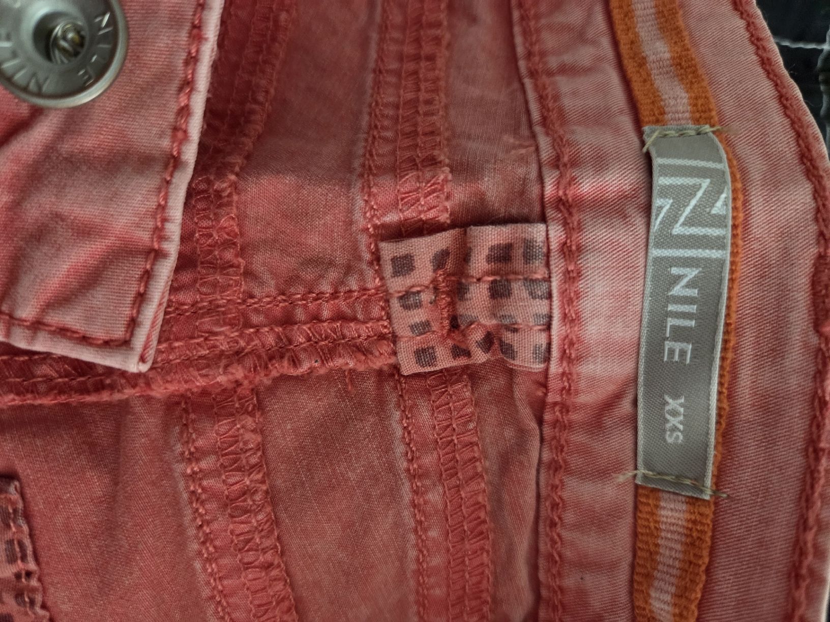 Nile Pantaloni: Nile Shorts – Nuovo (secondo la descrizione) da Luzern venduto da asmele2 5