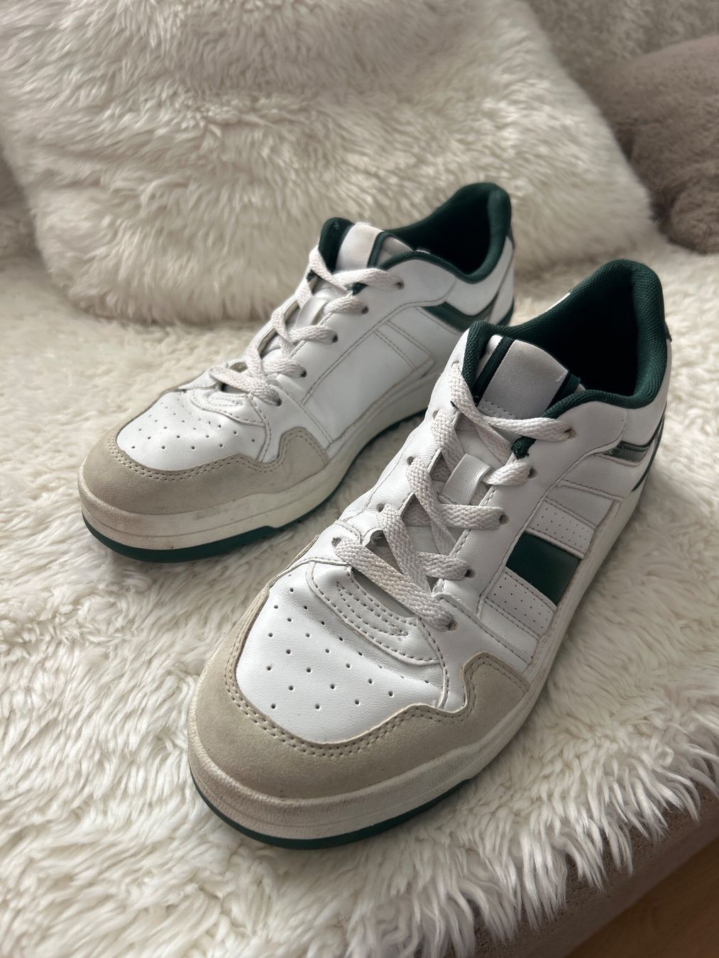 Graceland Damenschuhe: Graceland Sneaker 41 – Gebraucht aus Unterägeri von Hallihallox