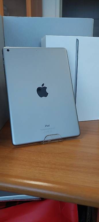 Tablettes PC: IPAD WIFI 32GB – D'occasion à Bedano par nikpower77 1