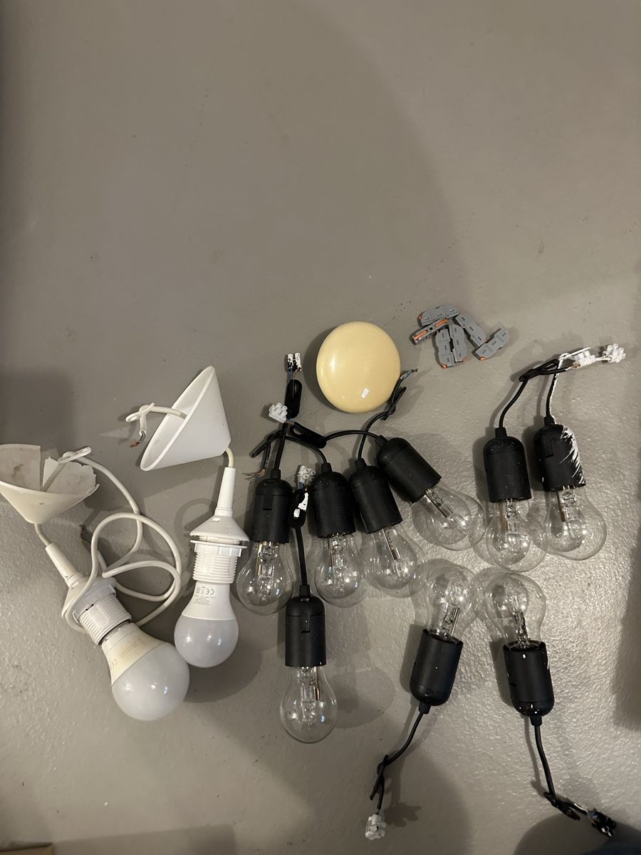 Elektronikbauteile: Baufassungen/Lüsterklemmen/Abdeckrosette – Gebraucht aus Würenlingen von vendesi85