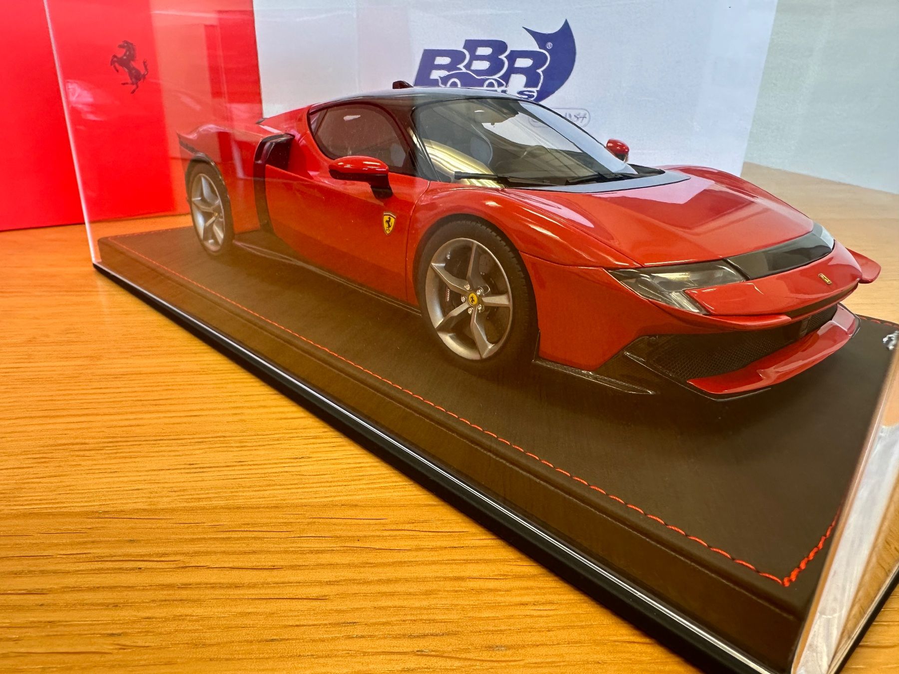 BBR Models Modellini d'auto: Ferrari  849 Testarossa rosso corsa 1/18 – Nuovo e nell'imballaggio originale da Stein AR venduto da Krabbe2 5