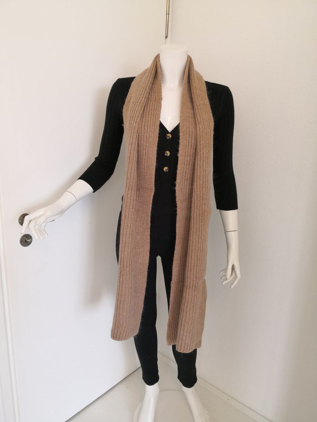 Foulard & Sciarpe: 🤩STRICK-SCHAL BEIGE – Usato da Olten venduto da Naja-Twins-Twins 4