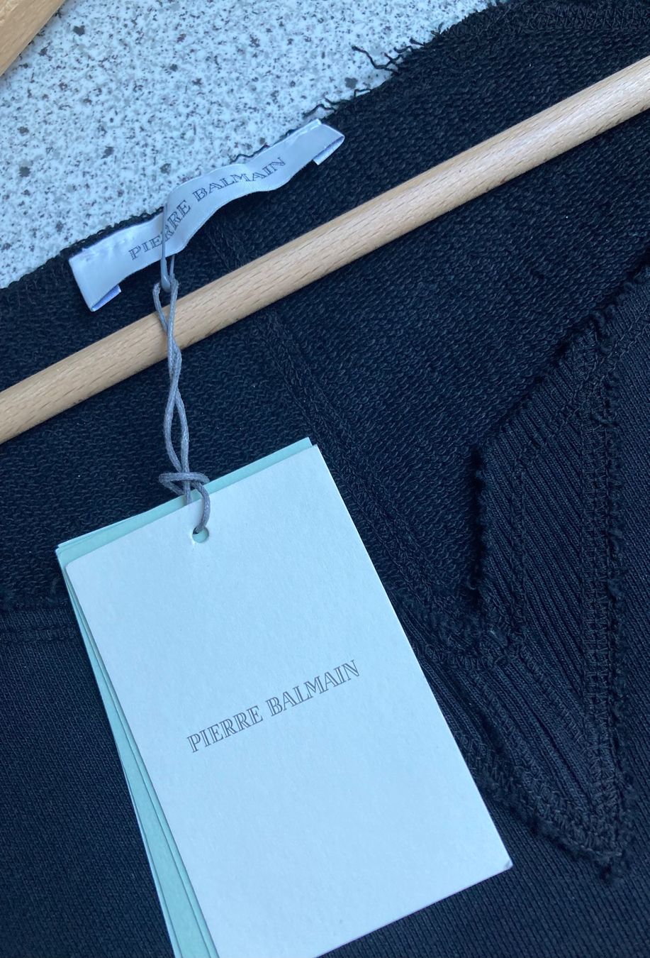 Balmain Pullover & Sweatshirts: Balmain Pullunder Gr.M ***NEU*** – Neu und originalverpackt aus Unterägeri von Jutka_04 2