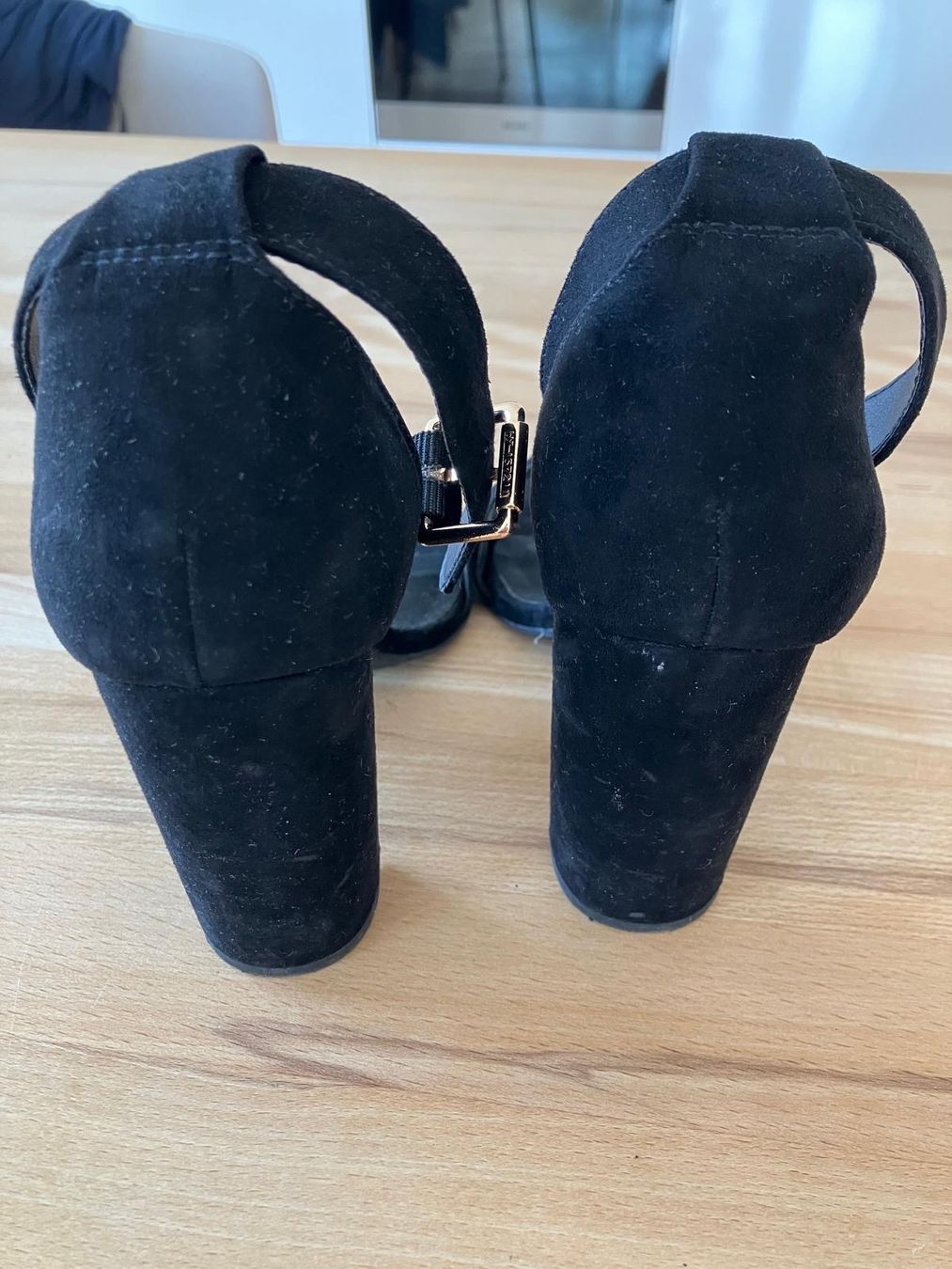 Graceland Damenschuhe: Graceland Sandalen schwarz Grösse 37 – Gebraucht aus Allenwinden von Obalu 2