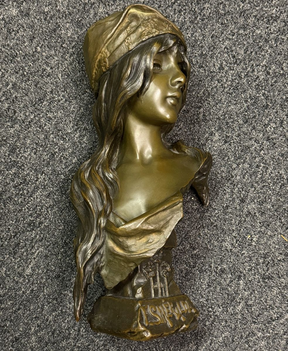 Sculture & Statue: Antike E. Villanis "Esmeralda" Büste, Bronze signiert – Nuovo (secondo la descrizione) da Zürich venduto da daki81