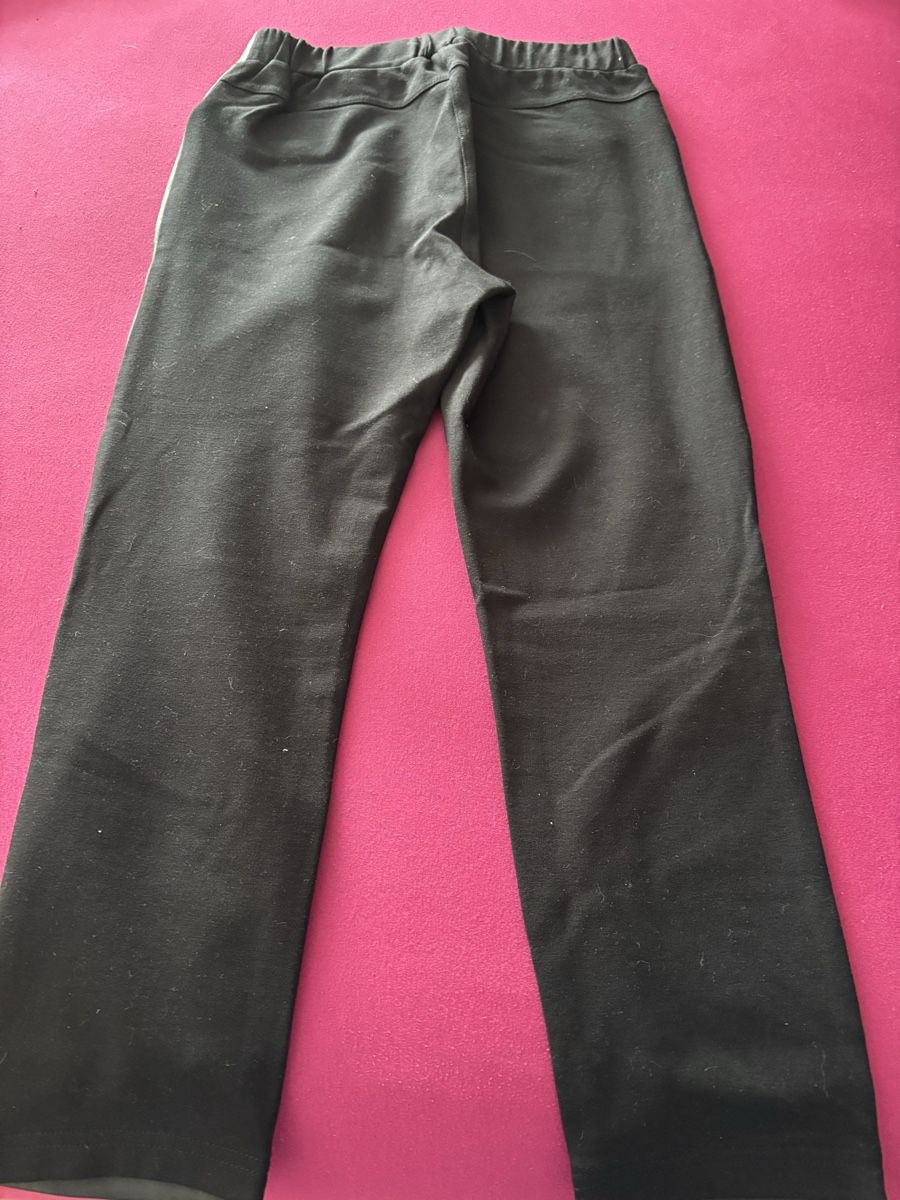 Pantaloni: Schicke Kunstleder-Hose, ca. Gr. 34/36 – Nuovo e nell'imballaggio originale da Wald AR venduto da bertli00 1