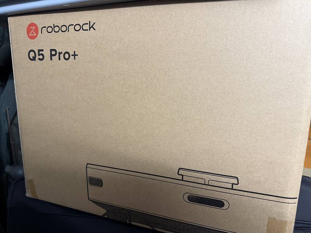 Aspirateurs & Accessoires: Saugroboter mit Wischfunktion, Roborock W5 Pro+ – D'occasion à St. Gallen par Raf145 1