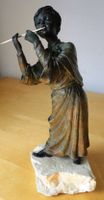 Signierte Bronzeskulptur „Flute Player“ I.M. Lafuente