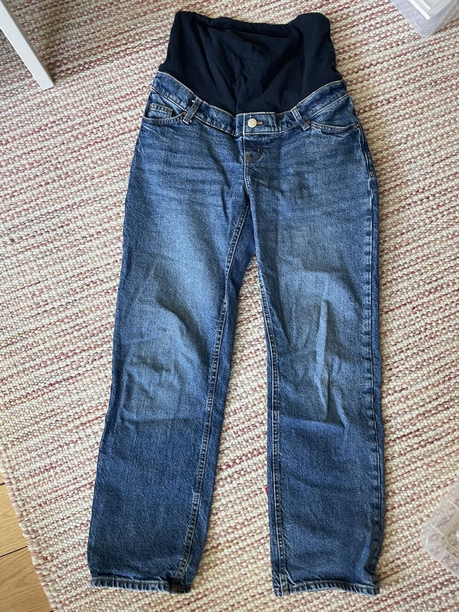 H&M Jeans: Umstandsjeans, Schwangerschaftsjeans – Usato da Zürich venduto da cmc_gg9z