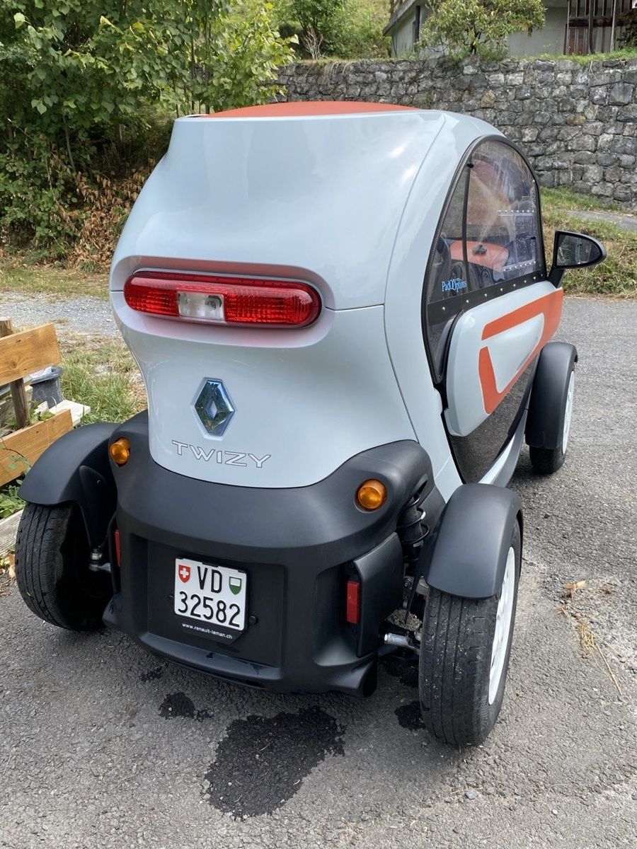 Renault Autos: Renault twizy 80 km/h – D'occasion à Ollon VD par phi_drf9 3