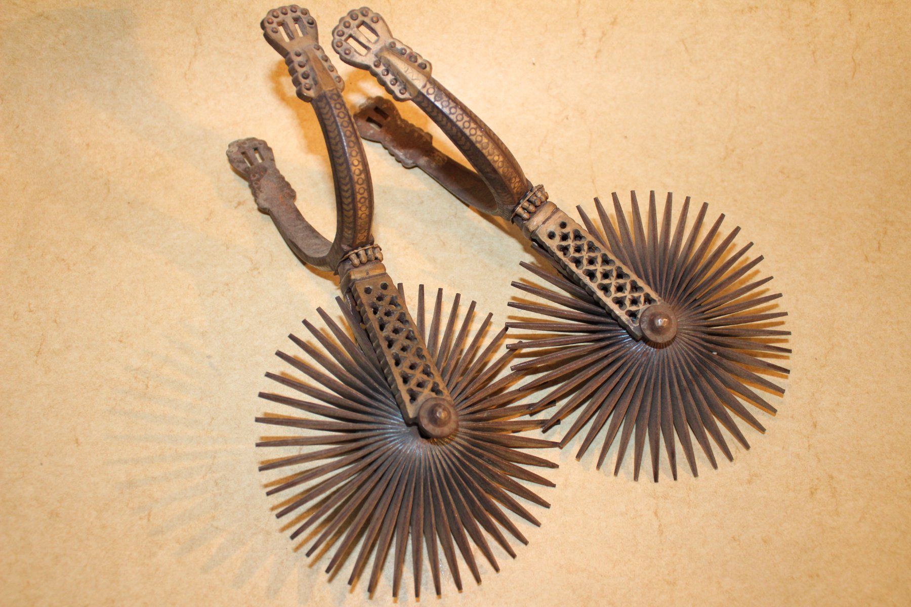 Selle & Accessori: Original antike Sporen aus Argentinien oder Chile – Usato da Kerns venduto da KIRSCHE06