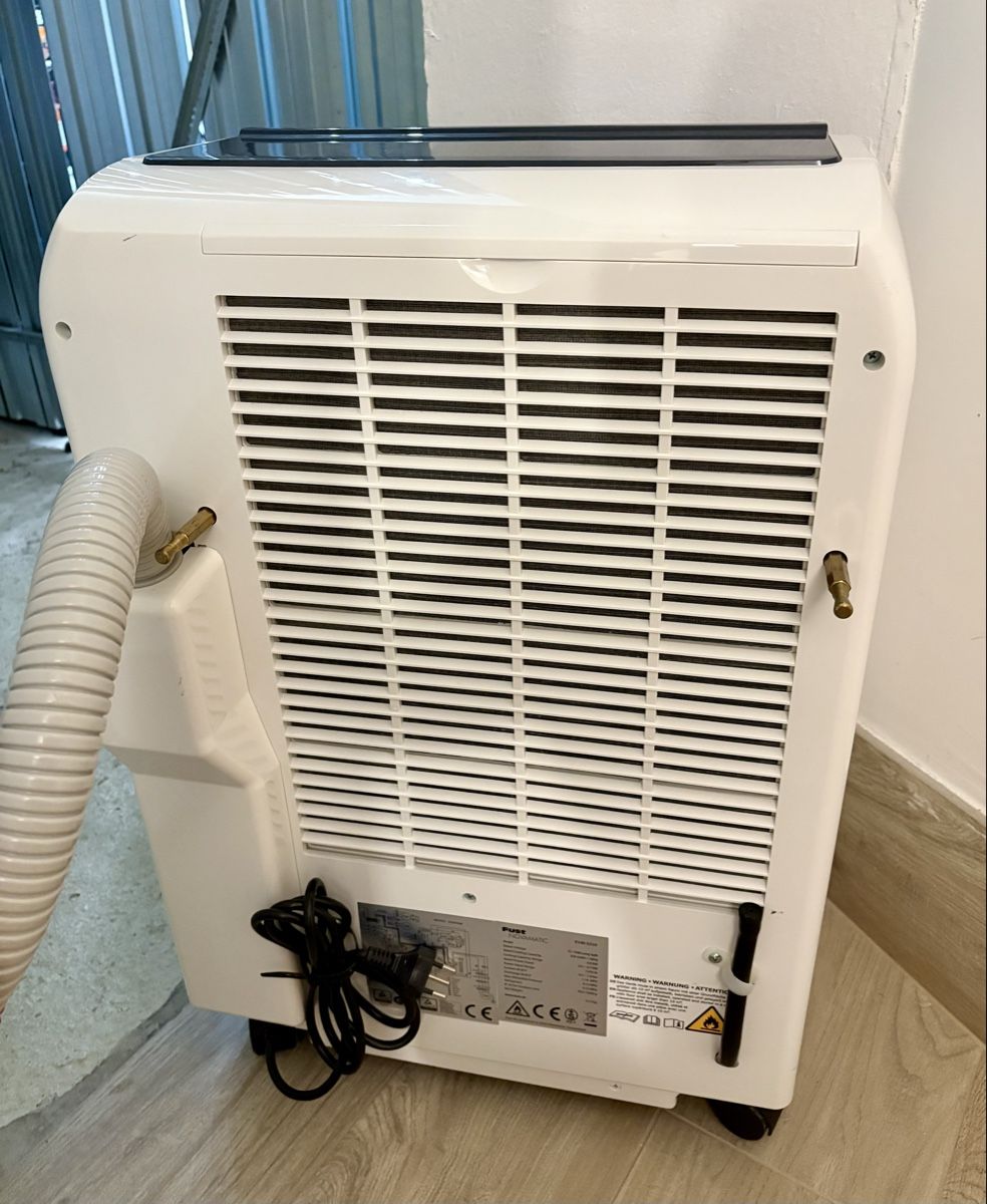 Novamatic Klimageräte: Mobiles Klimagerät CL 1590 LONG SPLIT – Gebraucht aus Rapperswil SG von  2