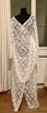 Tolles Spitzenkleid
