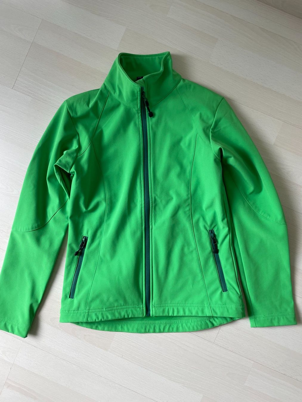 Giacche: Jacke - James Nicholson - tolles grün – Usato da Schindellegi venduto da Moom1402