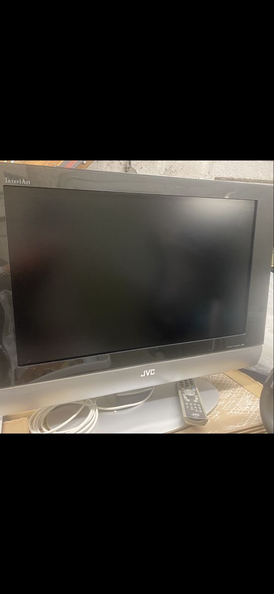 JVC Fernseher: Fernseher JVC – Gebraucht aus Seewen SZ von shaky01
