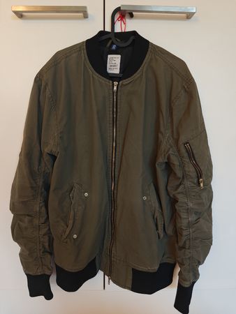 H&M Olive Green Bomber Jacket, Perfect for spring and autumn