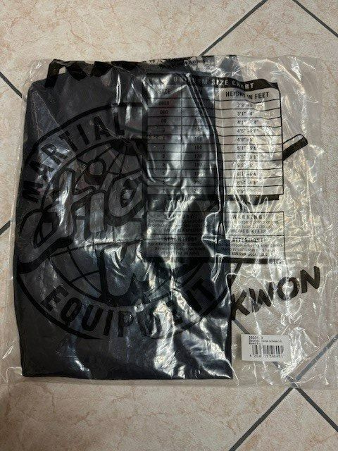 Hosen: Kampfsporthose schwarz Grösse 130 – Neu und originalverpackt aus Oberglatt ZH von Tiger5Dragon 1