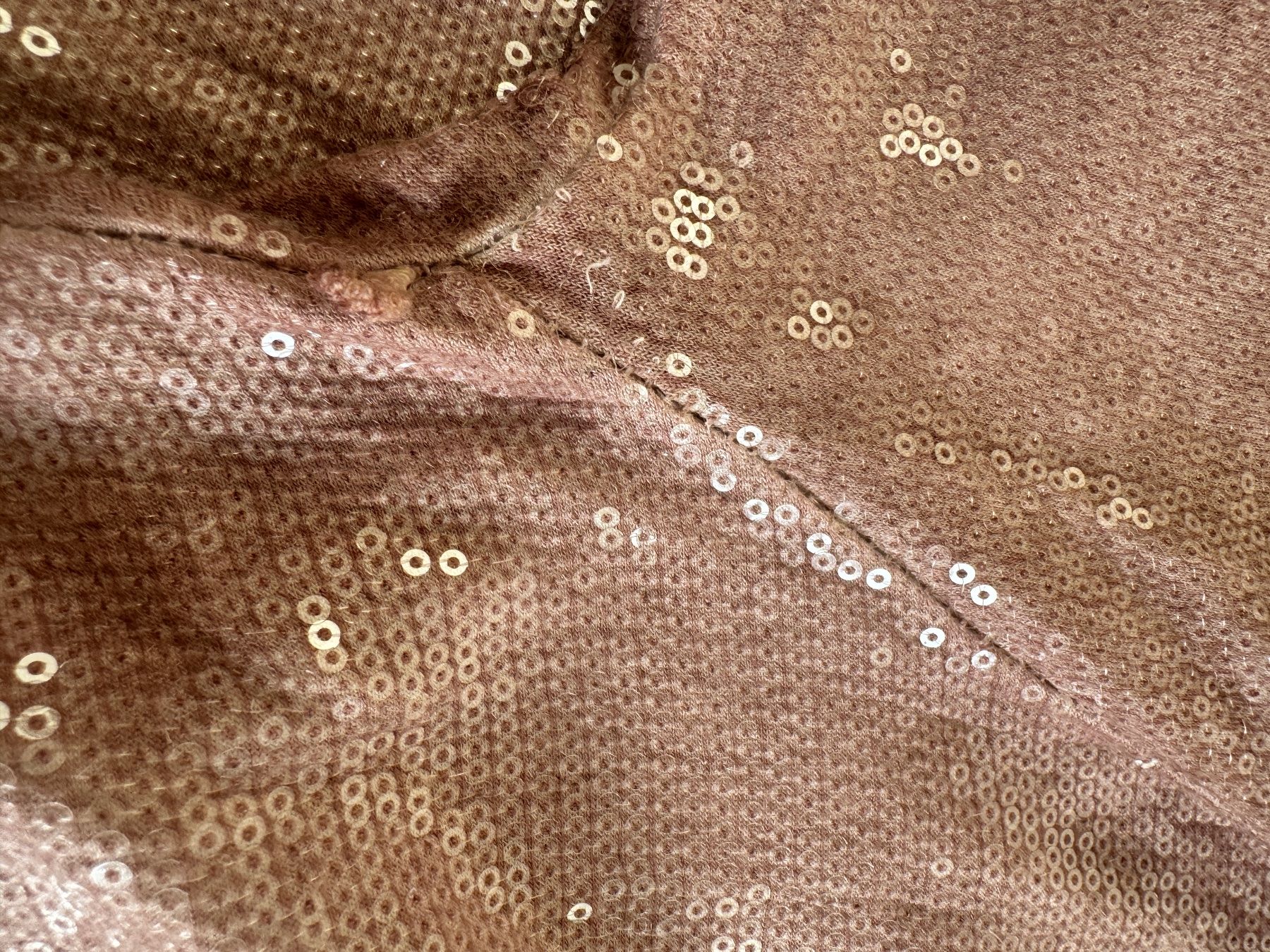 Maglioni & Felpe: Pullover Rosa mit Pailletten – Usato da Zürich venduto da Lionsands 9