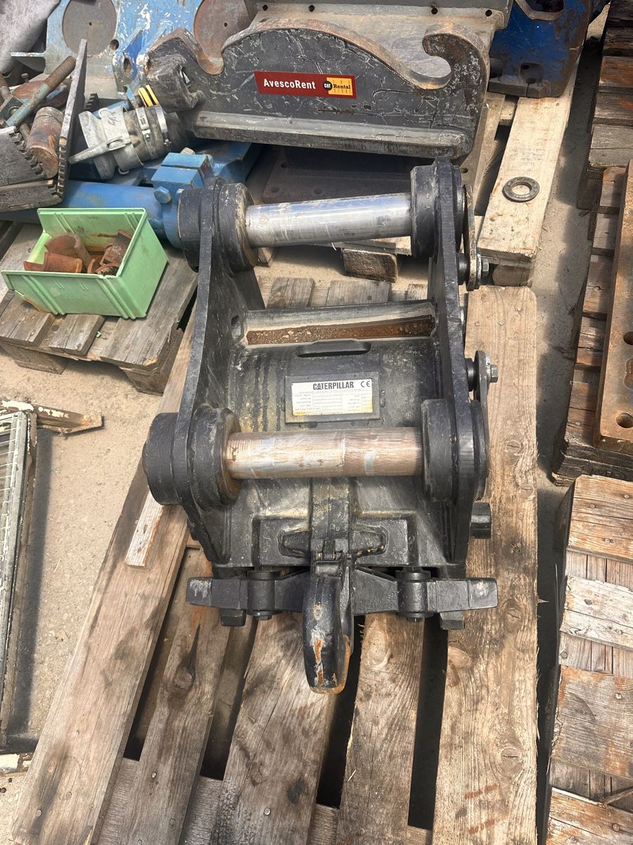 Escavatori: Bagger schnellwechsler , anbauplatte  – Usato da lyssach venduto da brax2019