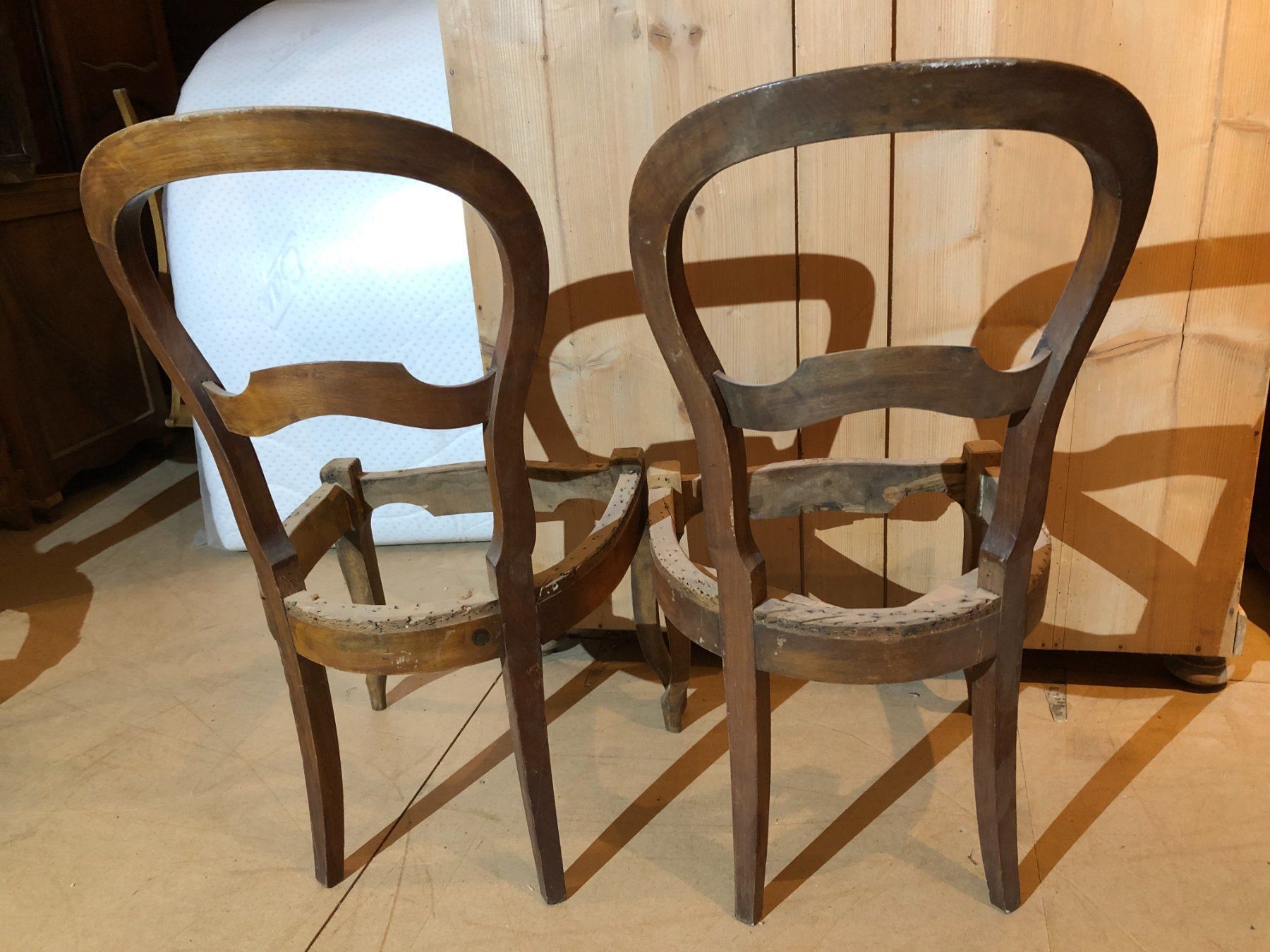 Stühle: 2 antike Polsterstühle – Gebraucht aus Beinwil (Freiamt) von Zedel1923 4