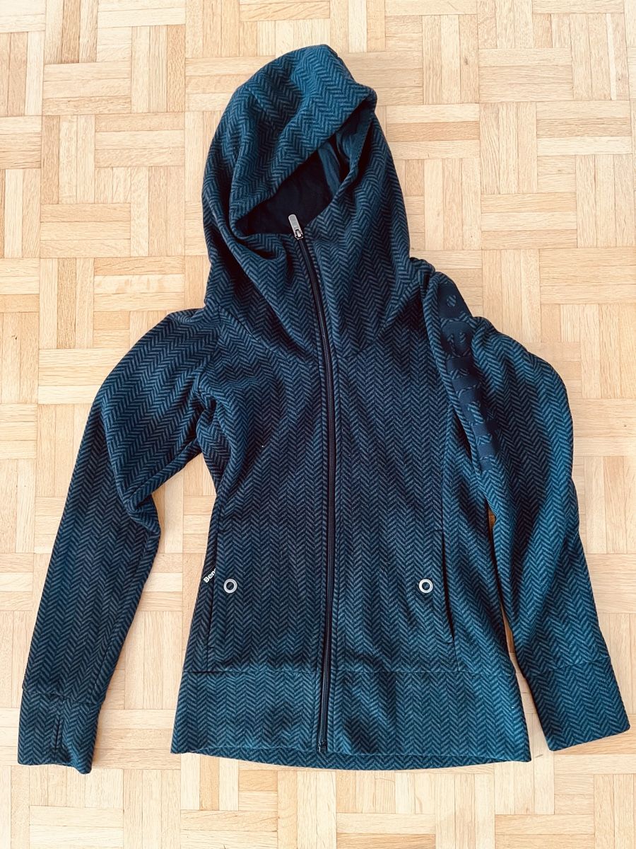 Bench Giacche: Bench Damen Jacke Sweatshirt Gr. S – Usato da Frauenfeld venduto da Repsol_Vani 2