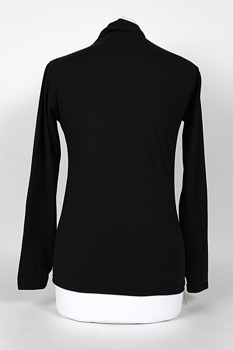 Maglioni & Felpe: Rollkragenpullover / dünner Longsleeve, schwarz – Usato da Zollikofen venduto da Restwert_Zollikofen 1