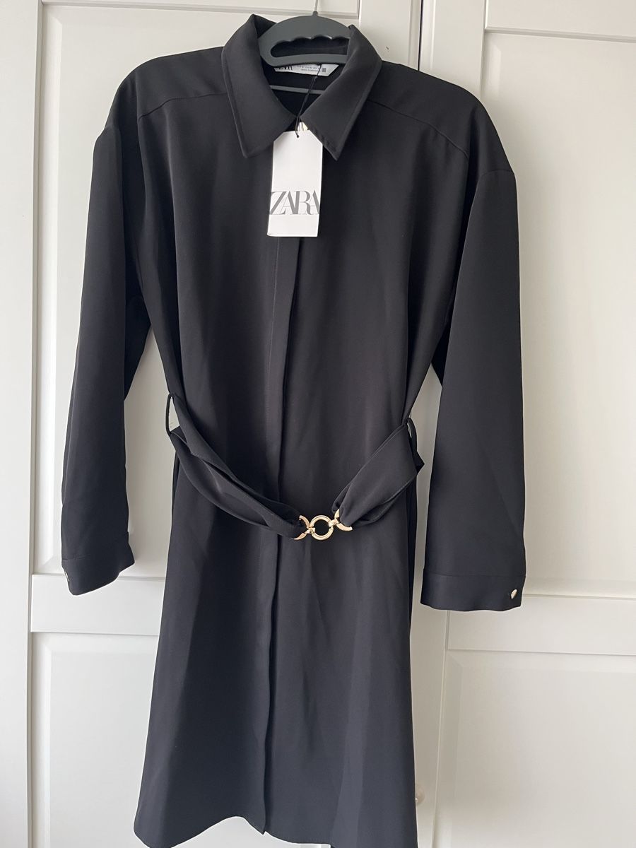 Zara Vestiti: Kleid mit Gürtel – Nuovo e nell'imballaggio originale da Allschwil venduto da eyl_bb8q
