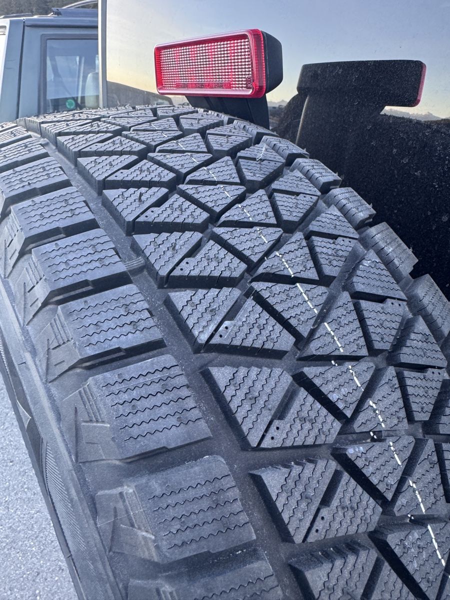 Pneumatici & Ruote complete: Jeep Wrangler Ersatzrad – Usato da Wuppenau venduto da 2teChance 1