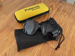 Brand New Polaroid Sunglasses 😎