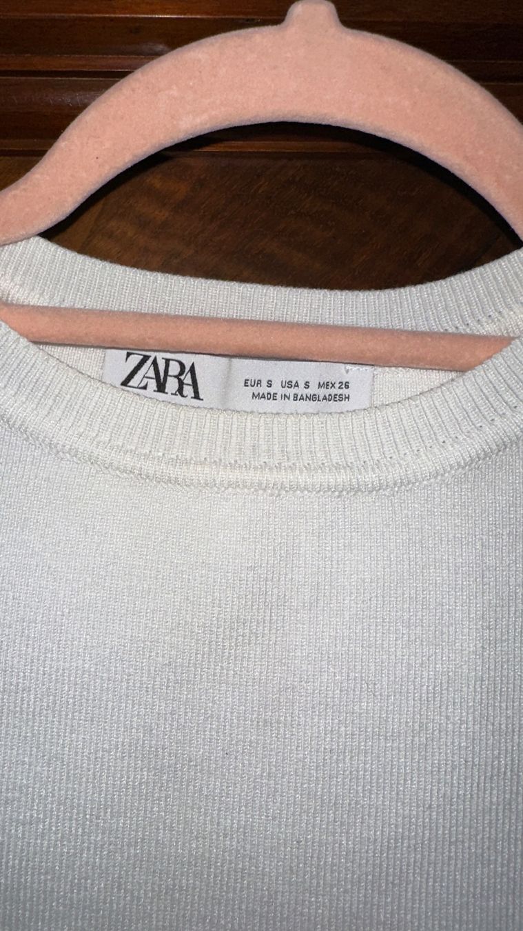 Zara Top: ZARA Crop Top Weste Weiss Gr. S – Usato da St. Gallen venduto da jul_5skb 1