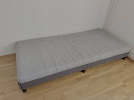 Einzelbett 90x200 cm inkl. Matratze  sehr guter Zustand