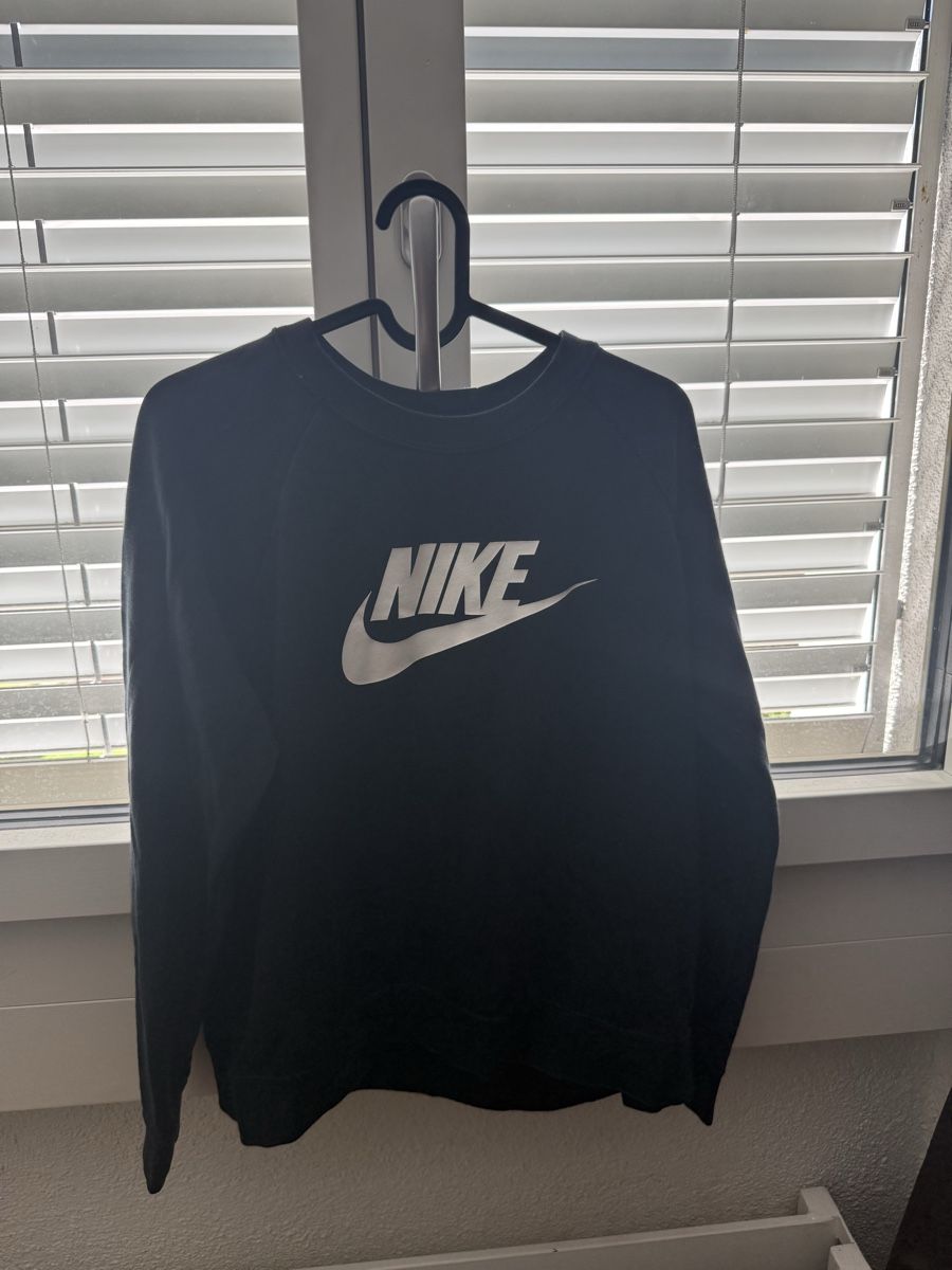 Nike Maglioni & Felpe: Nike Pullover – Usato da Kriens venduto da tullia-07 1