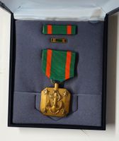 US Navy & Marine Corps Achievement Medal im Etui